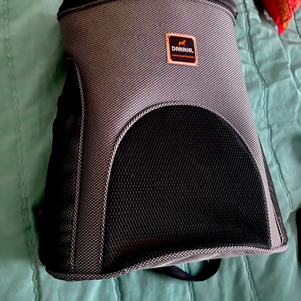 Pet backpack